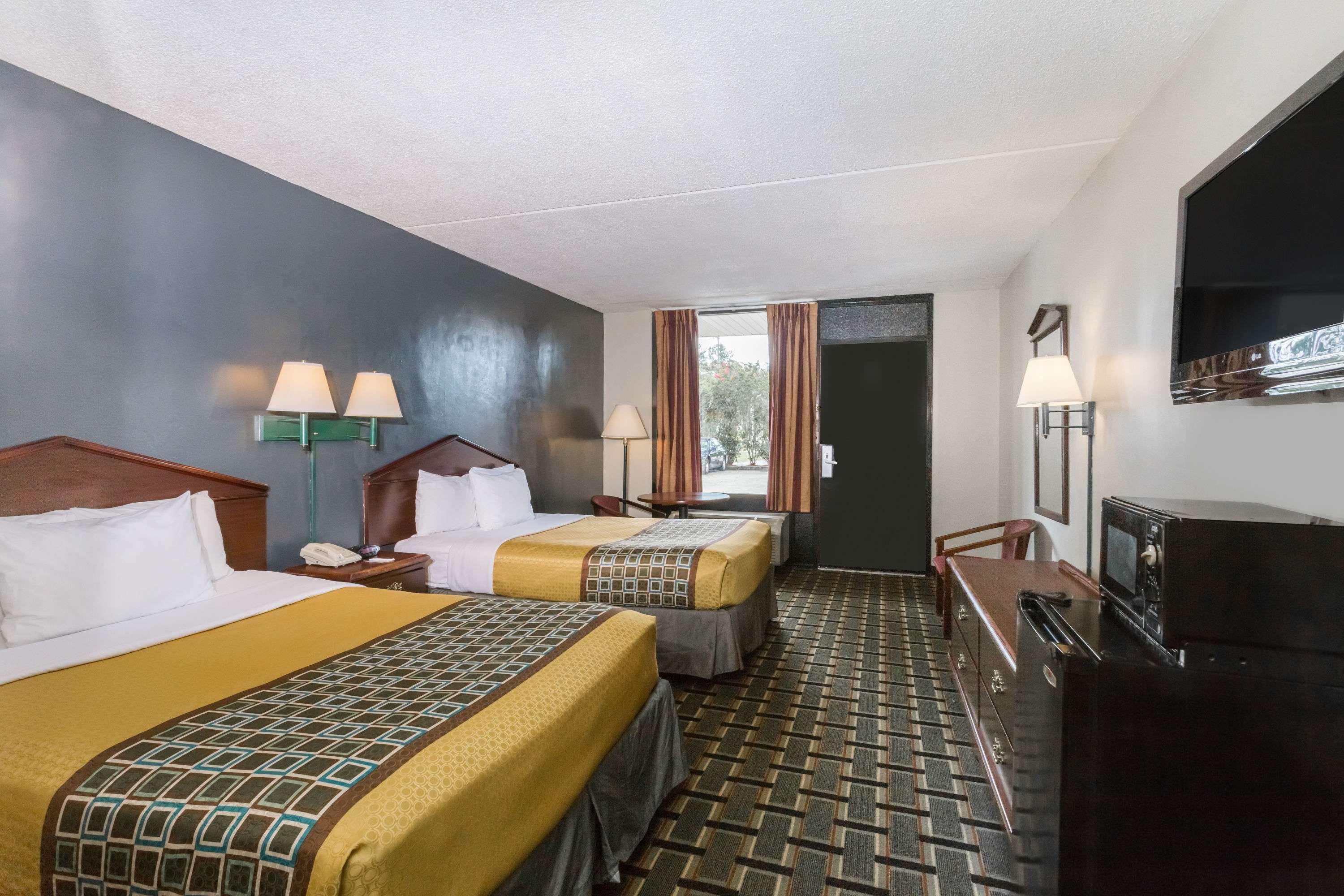 Travelodge By Wyndham Savannah Area/Ричмонд-Гілл Екстер'єр фото